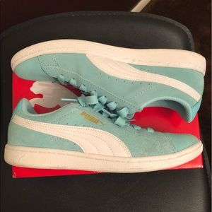 Mint Green/Blue Puma Classics Sz 6.5